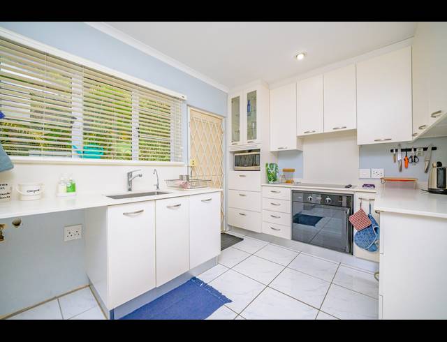 3 BEDROOM SIMPLEX FOR SALE IN WESTVILLE